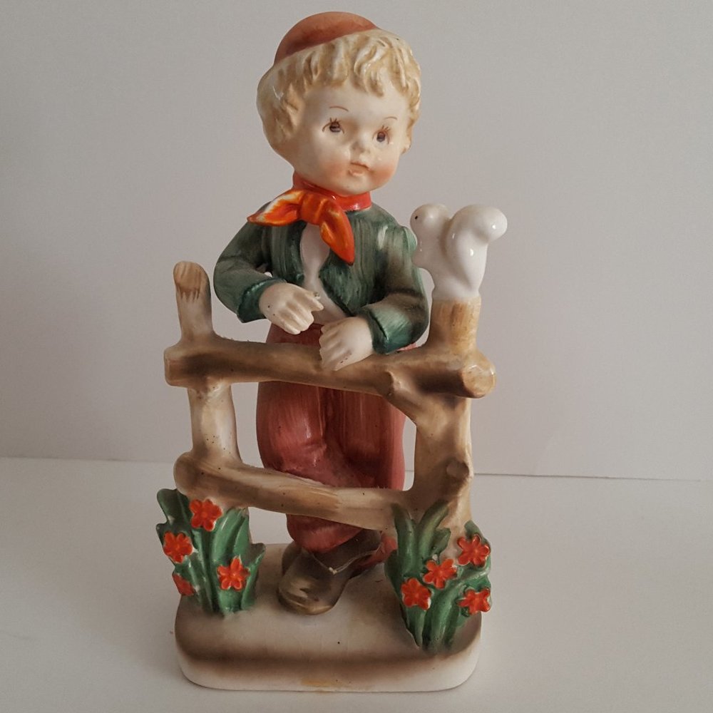 Collectible Figurines Boy with Squirrel, Girl with Duck Japan "As Is" PLS READ - Picture 6 of 16